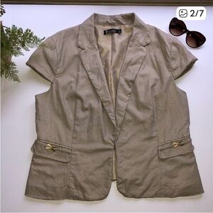 ⚡️⚡️New York & Co. - Shimmery Tan Blazer with Short Sleeves.